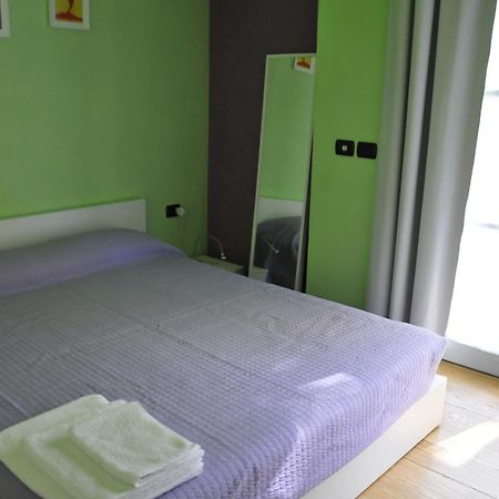 Ai Lecci In Centro Hotel Sarteano Exterior photo