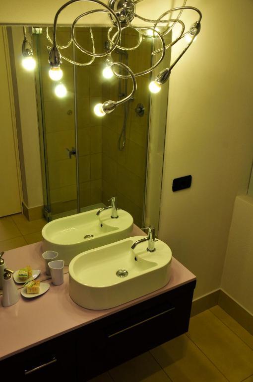 Ai Lecci In Centro Hotel Sarteano Room photo