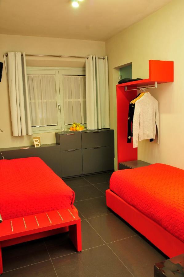 Ai Lecci In Centro Hotel Sarteano Room photo